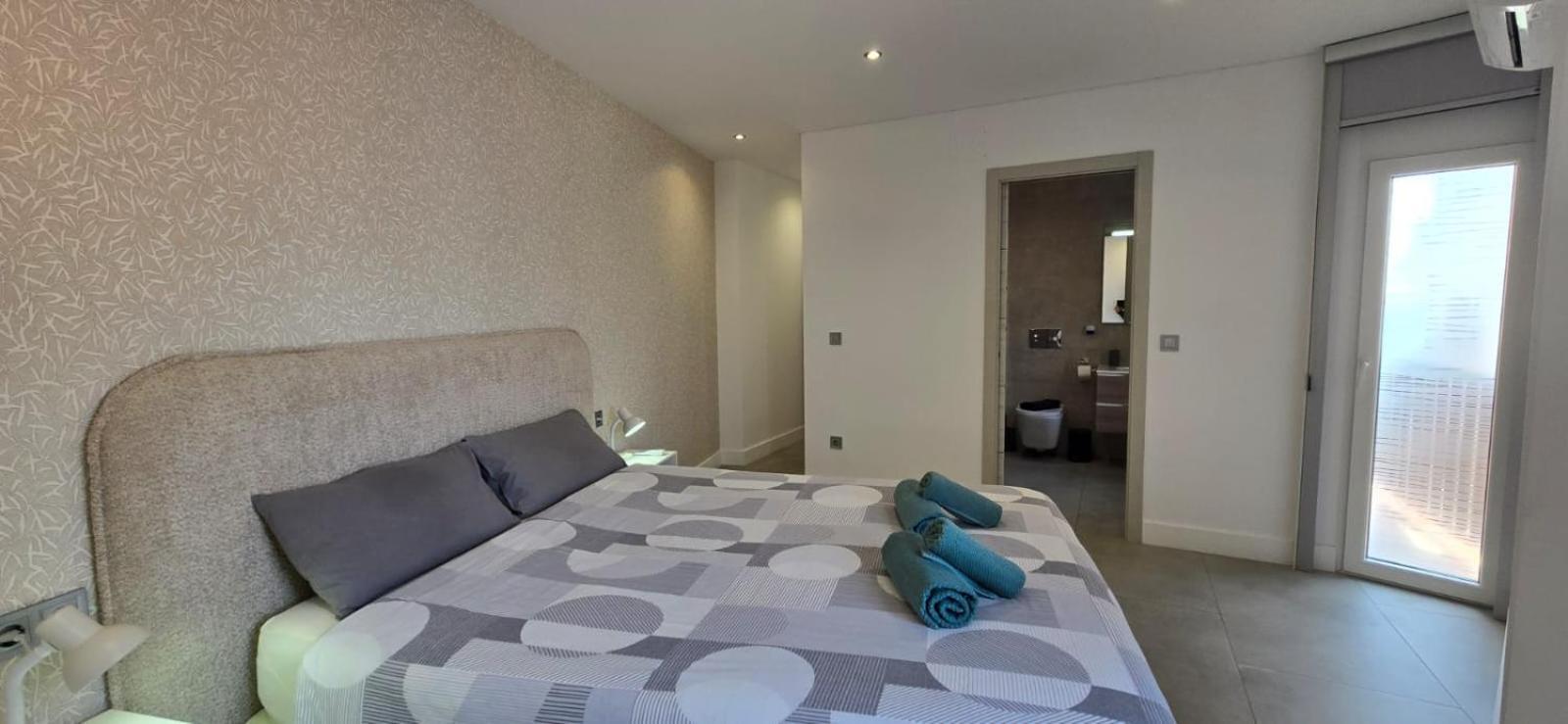 Central & Quite 2Bdr Beachfront Fuengirola Exterior photo